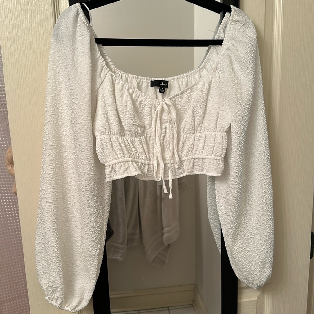 Lulus Cropped Blouse